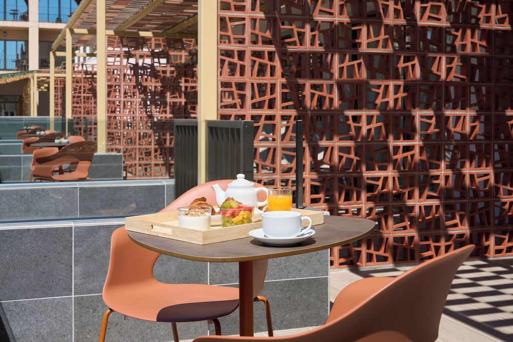Junior Suite con Jacuzzi y Terraza con vista Piscina - Photo 2