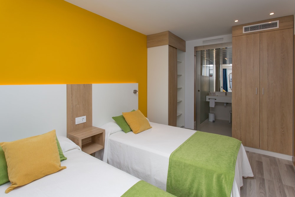 Standard Apartment, 1 Bedroom, Terrace photo 2