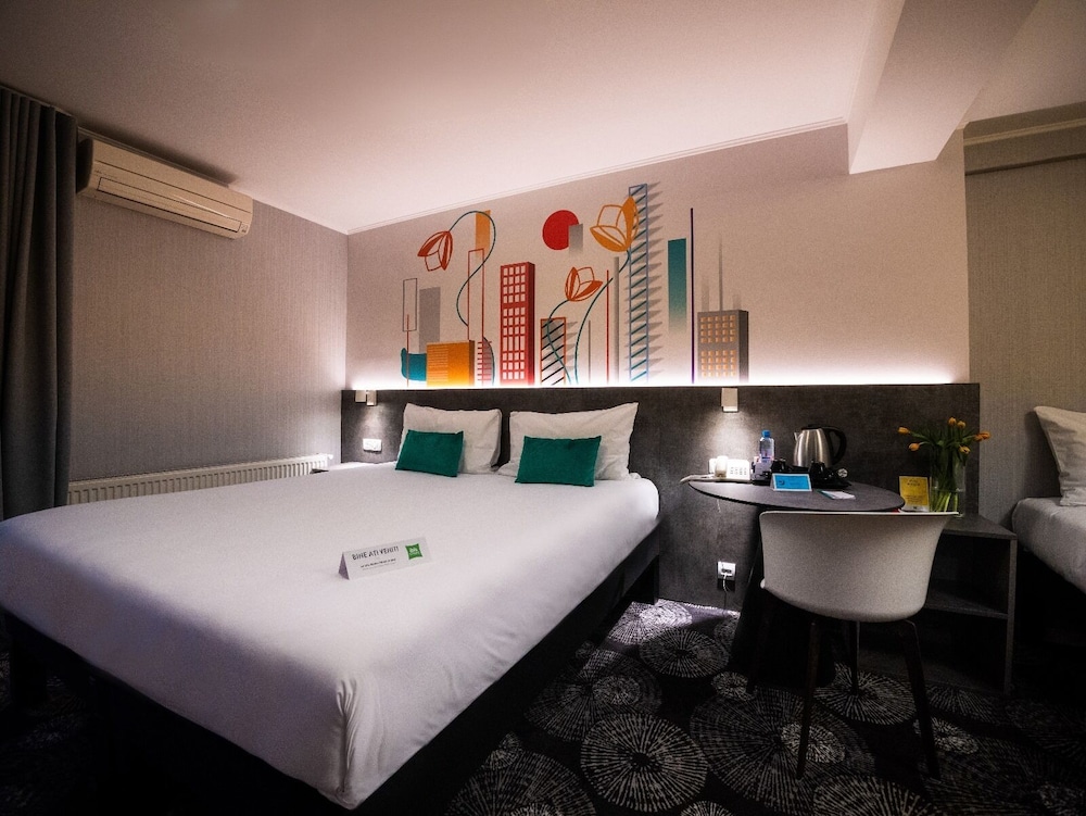 Superior Room, 1 Double Bed with Sofa bed - Photo 1