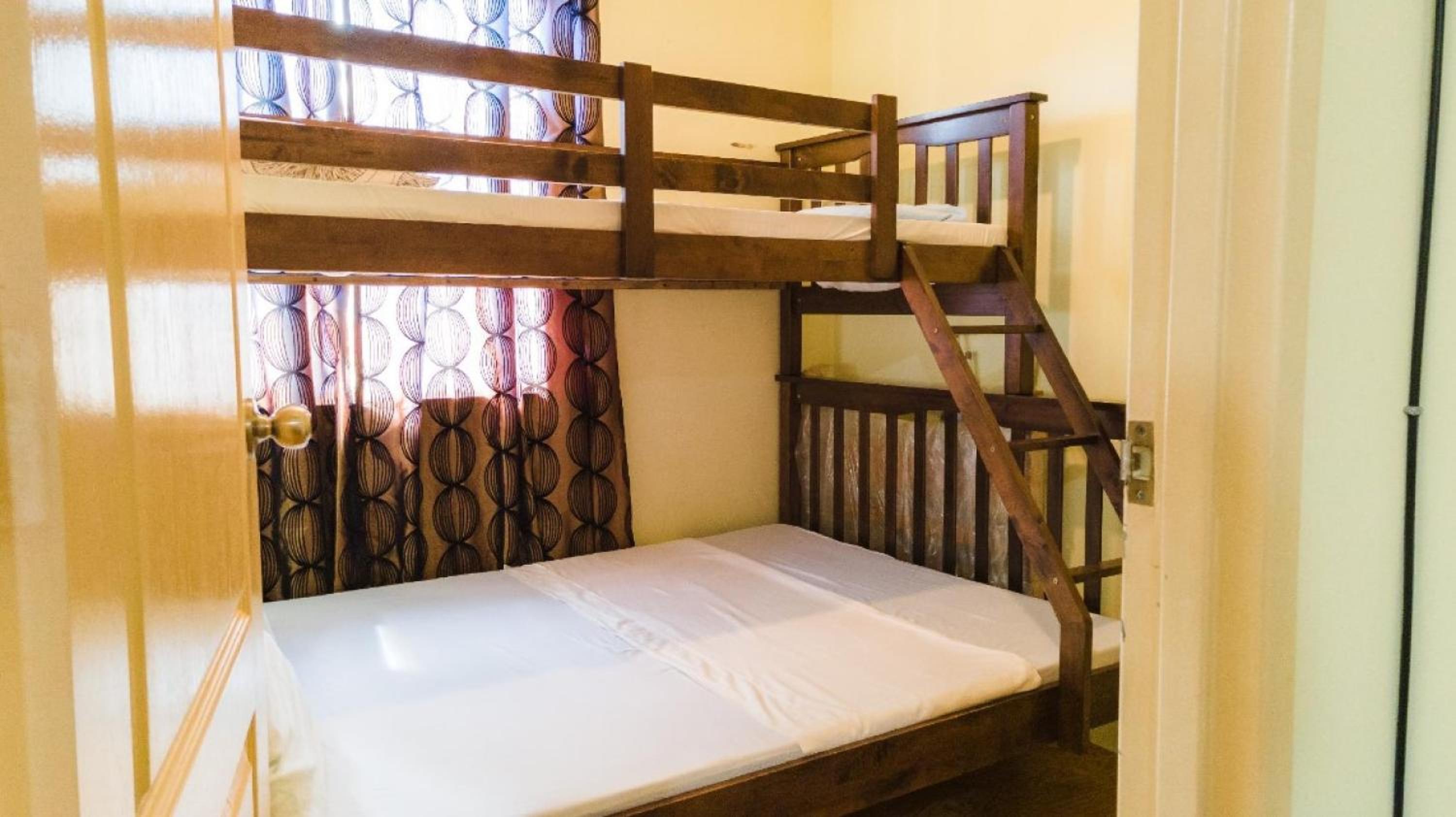 Two-Bedroom Suite photo 2