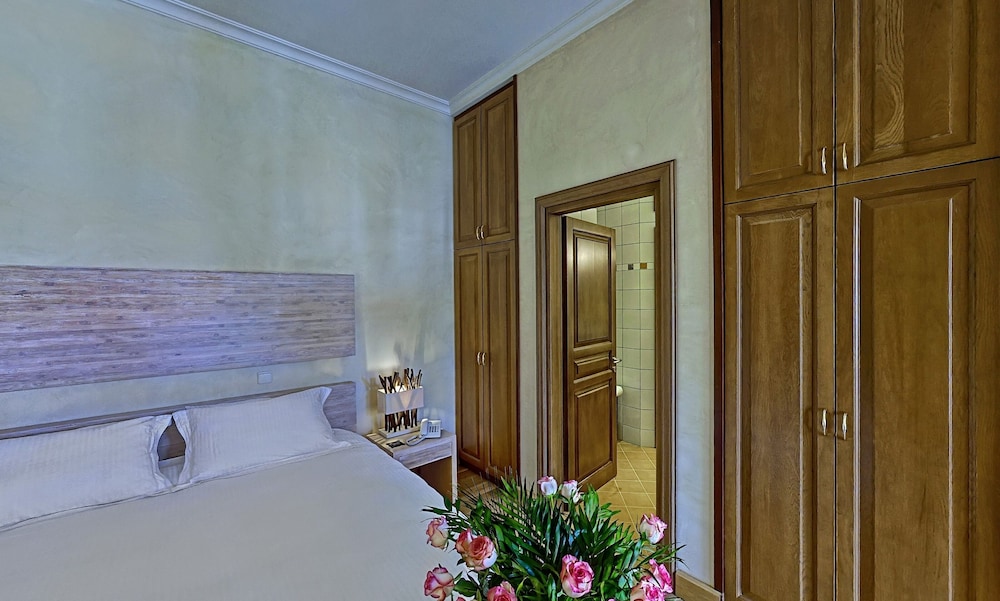 Suite (Athena) photo 3