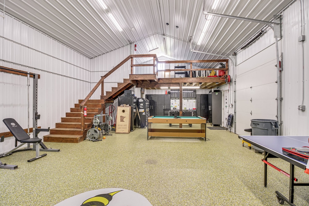 House (4 Bedrooms) photo 2
