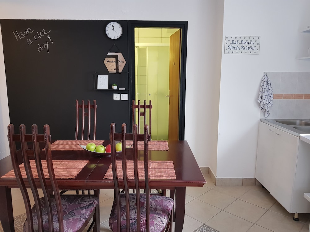 Apartment, 2 Bedrooms, Terrace (4) photo 3