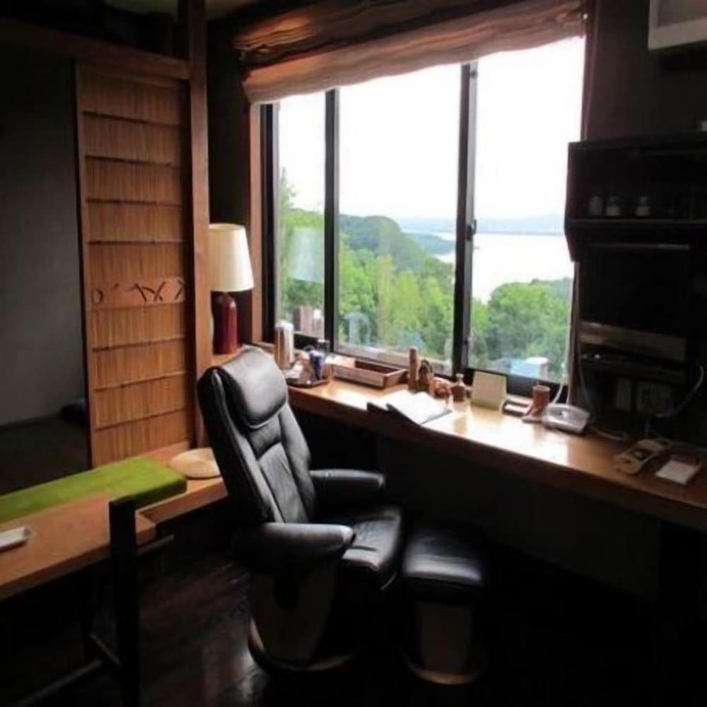 Suite Room, Last Check-In 18:30 photo 3