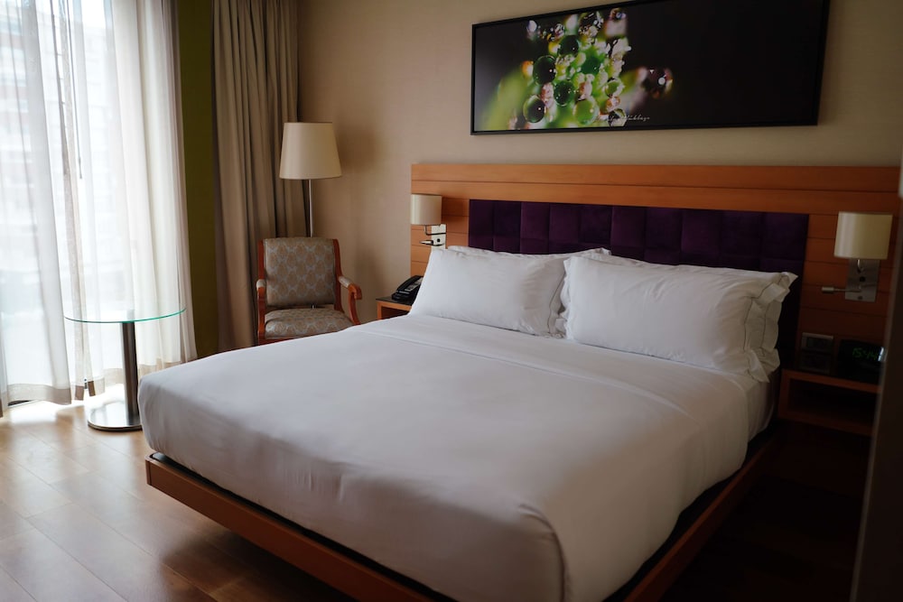 Suite, 2 Bedrooms, Accessible