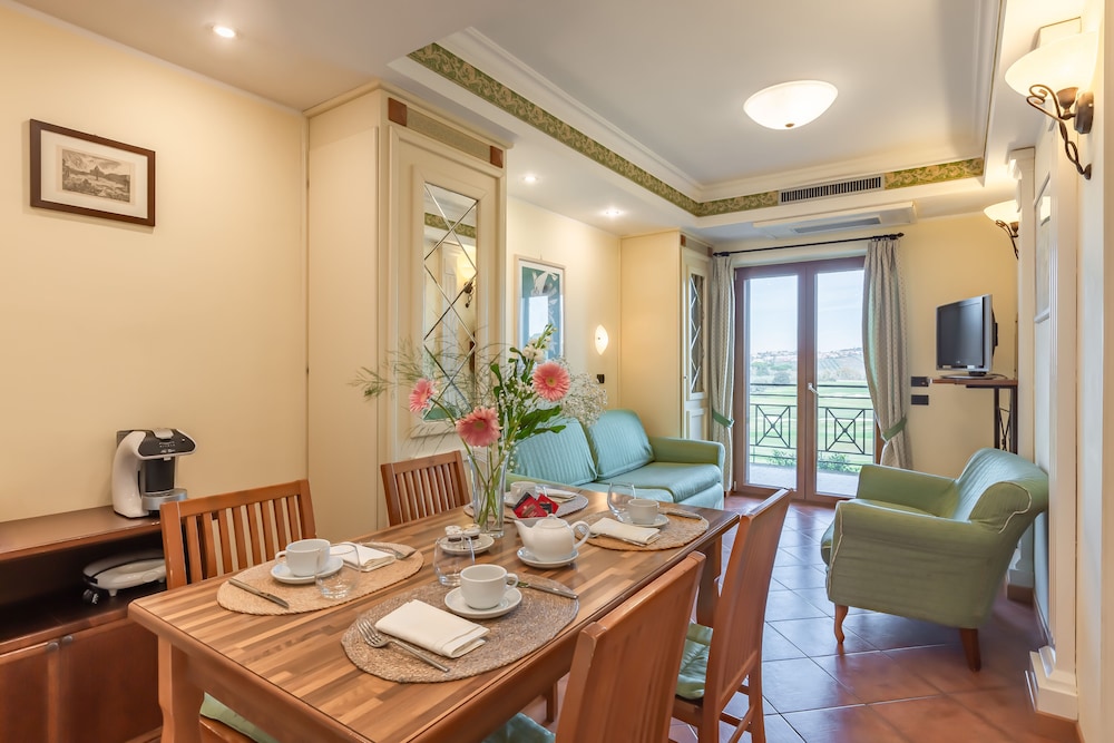 Superior Apartment photo 1