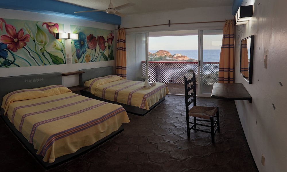 Basic Room, Balcony, Bay View photo 1
