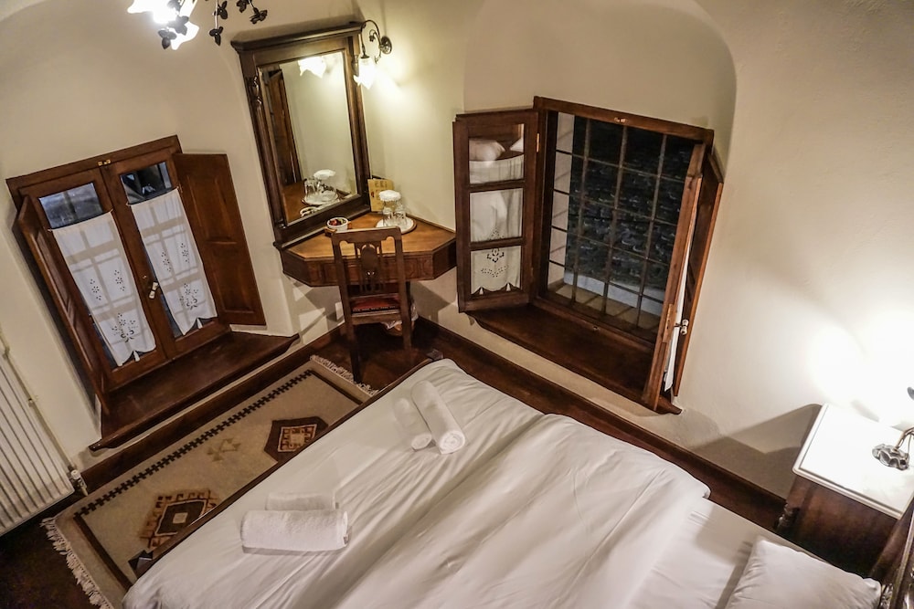 Superior Double Room, Sea View (Queen)
