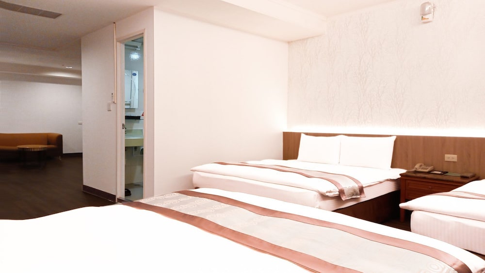 Standard Family Suite(6 Persons) photo 2