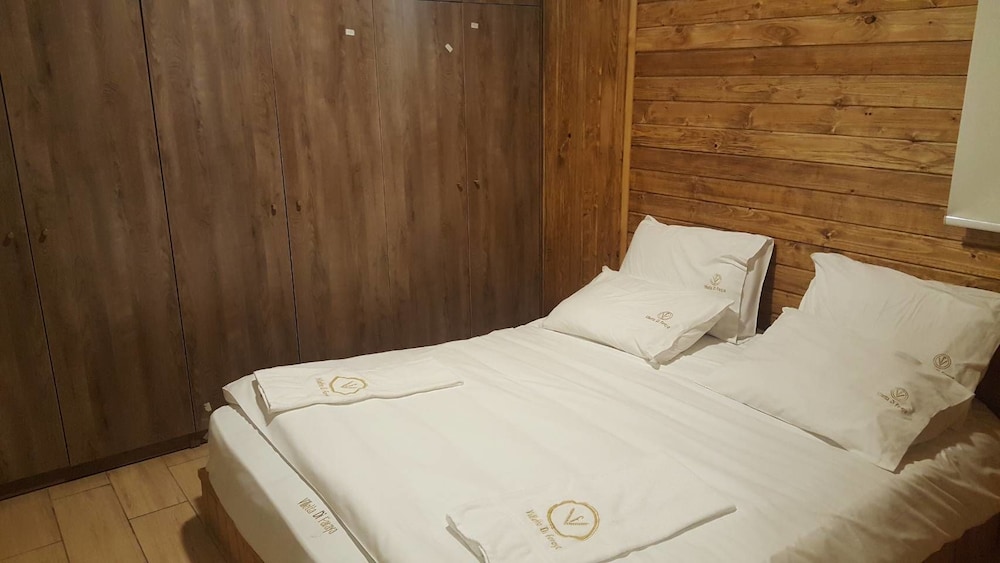 Bungalow, 2 Bedrooms photo 2