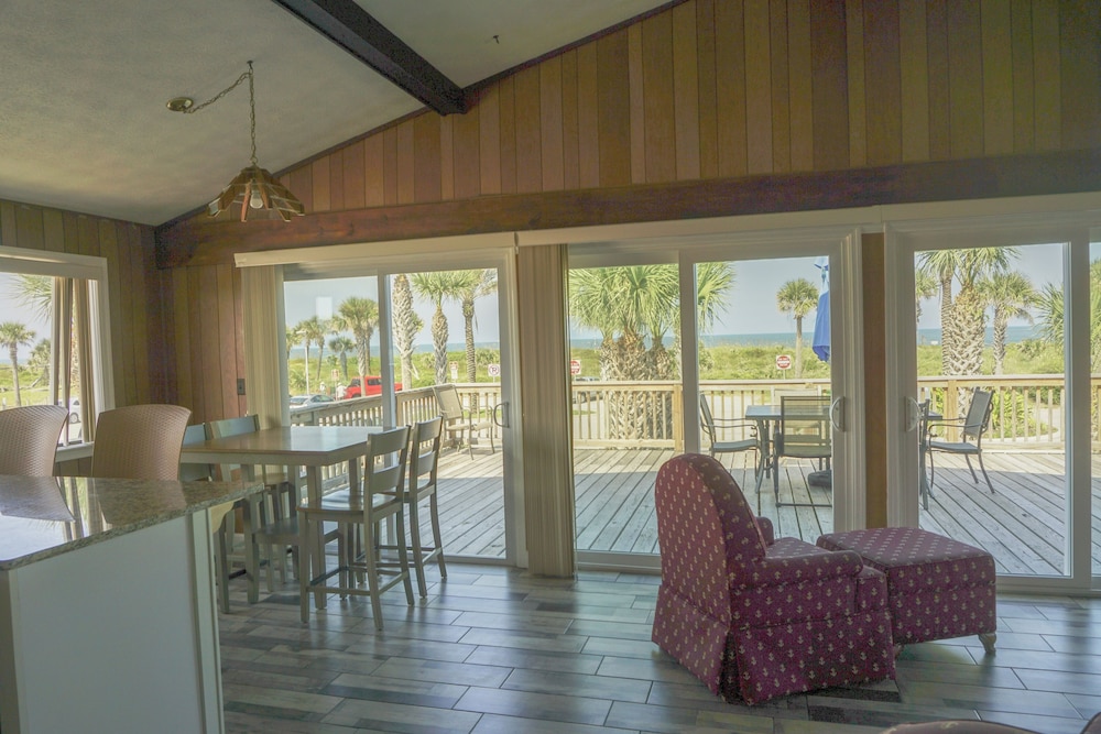 Beach House - 2nd Floor photo 3