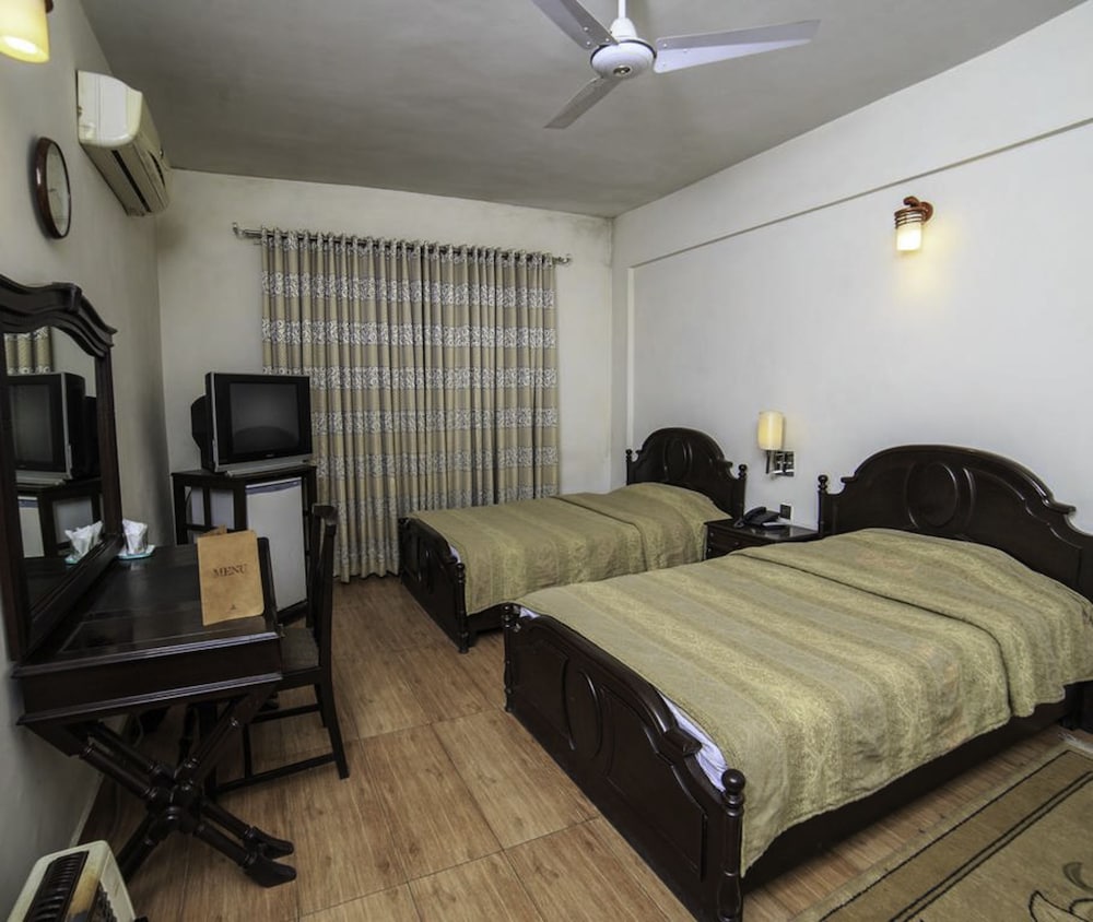 Deluxe Double Room - Photo 10