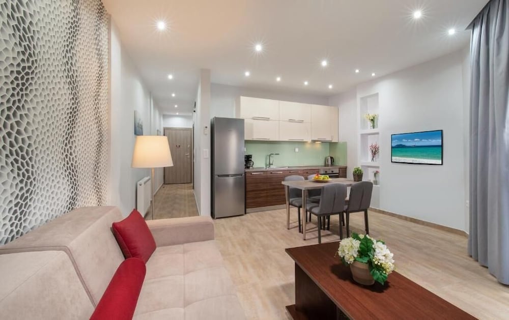 Deluxe Apartment, City View
