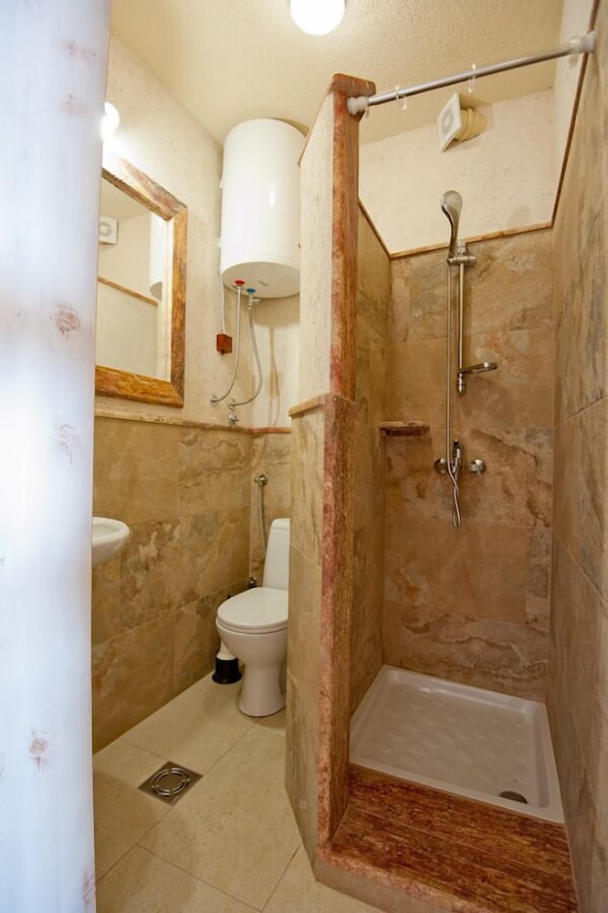 Studio Apartment with Sea view - Photo 5
