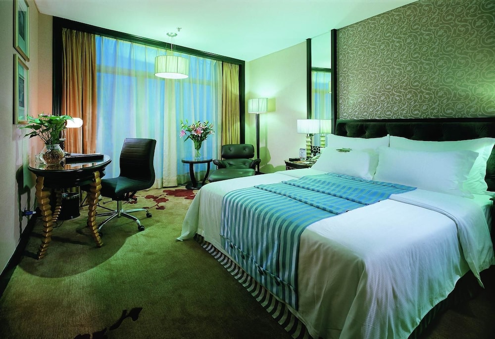 Signature Room