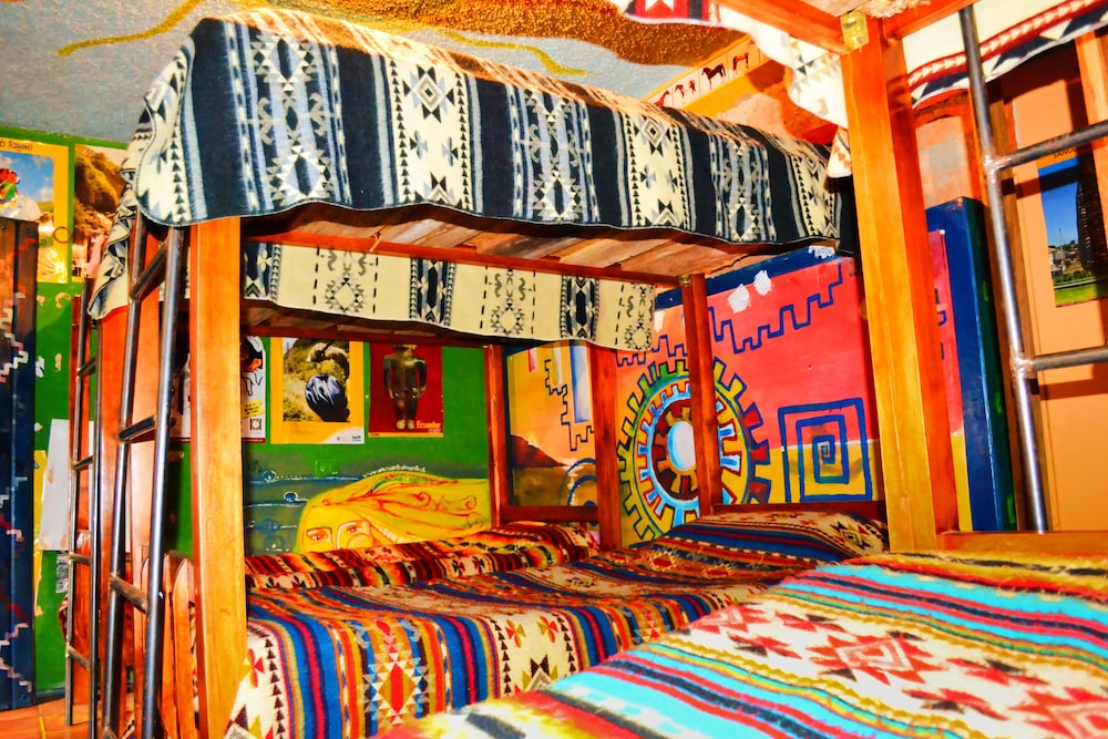 Standard Shared Dormitory (6 beds) photo 3