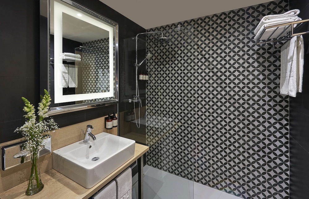 Standard Room - Photo 2