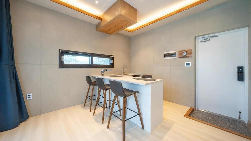 Basic Room, 1 Bedroom (Room 101) - Photo 8