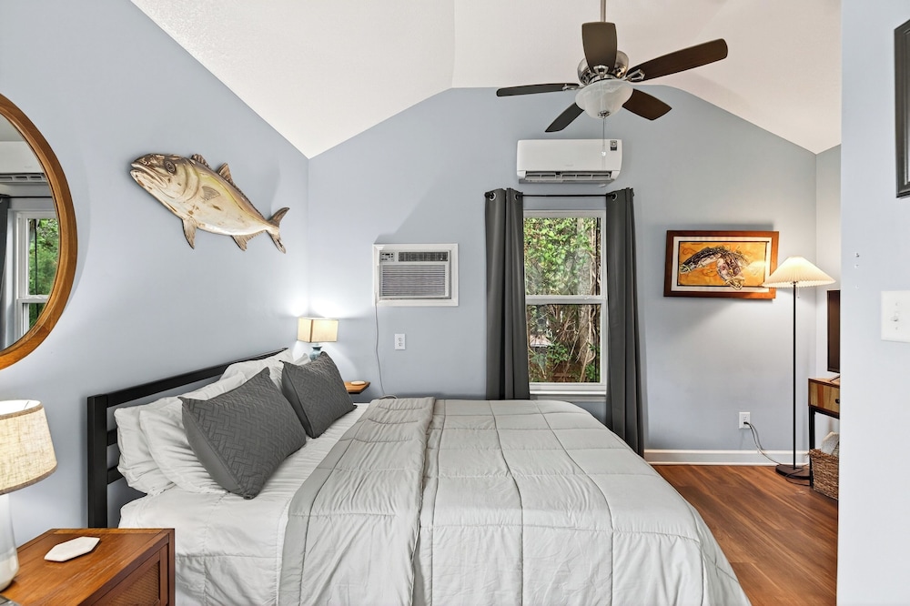 Bayou Cottage photo 2