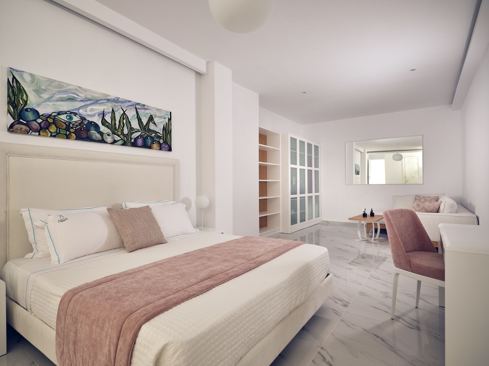 Family Apartment, Partial Sea View (Fantasy)