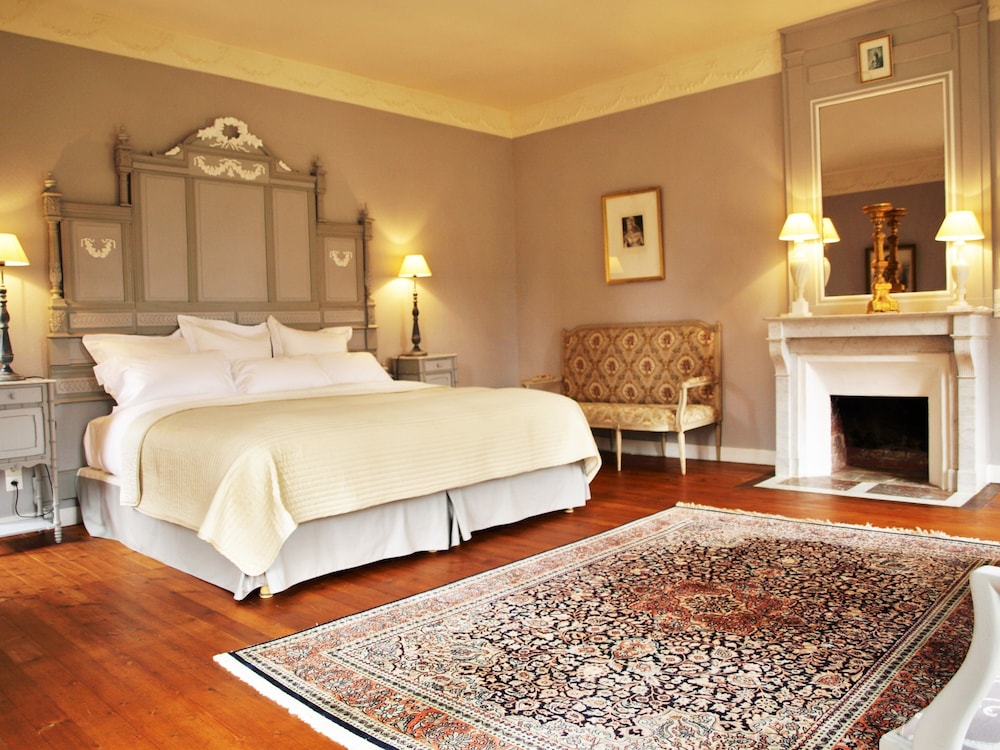 Suite (Prestige Rubans) photo 1