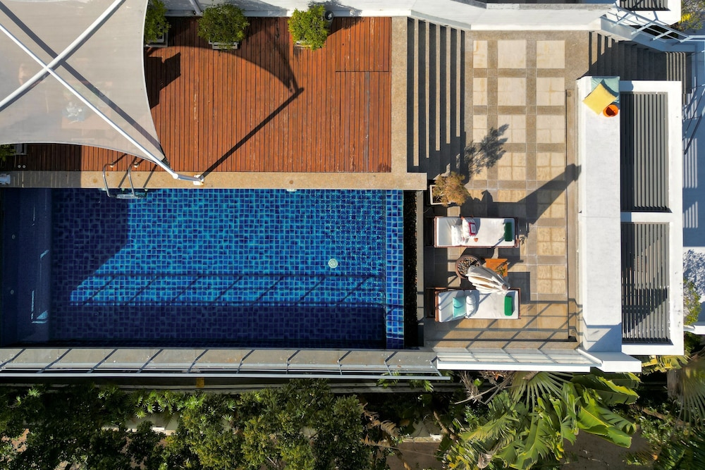 One Bedroom Penthouse Private Pool - Photo 6