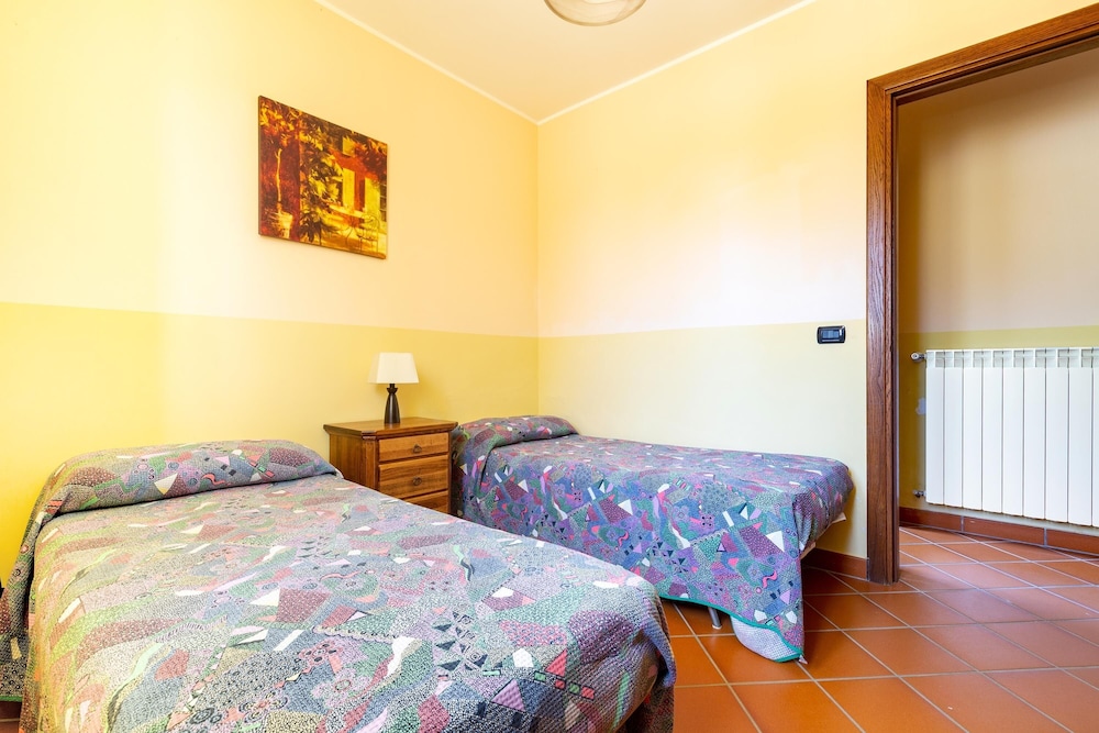 Villa photo 3
