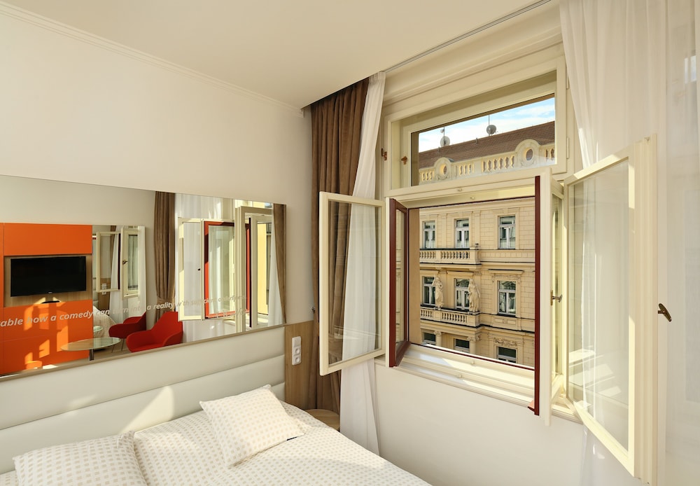 Available room