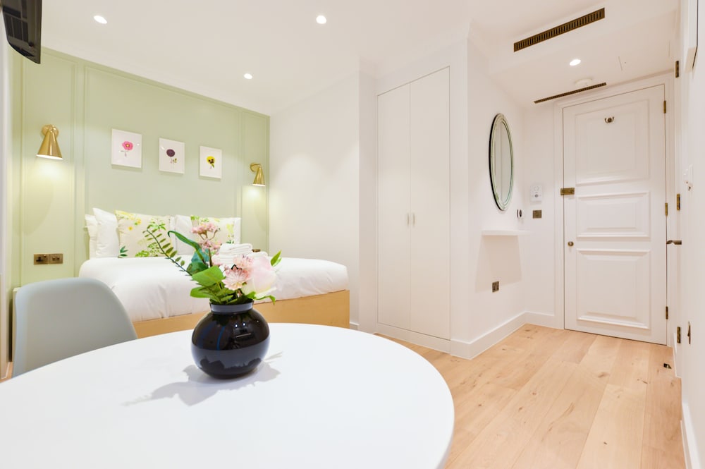 Standard Studio Apartment photo 1
