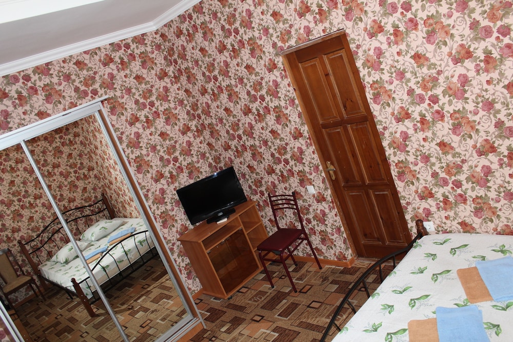 Triple Room, Balcony photo 2