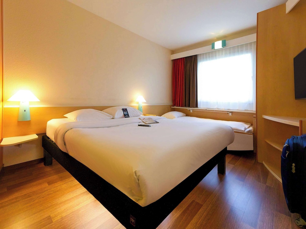 ibis Berlin City Potsdamer Platz - Photo 2