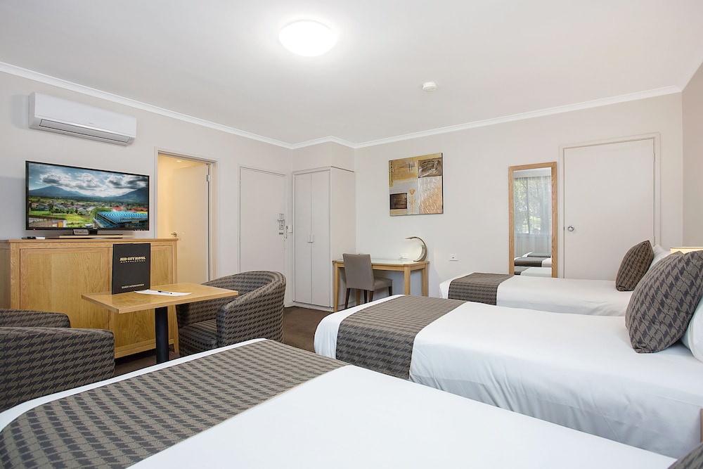 Premium Triple Room photo 3