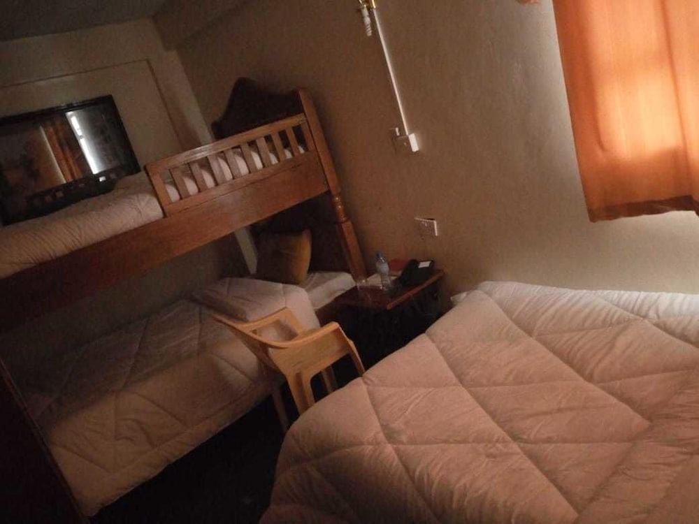Standard Triple Room, 3 Twin Beds, Non Smoking photo 1