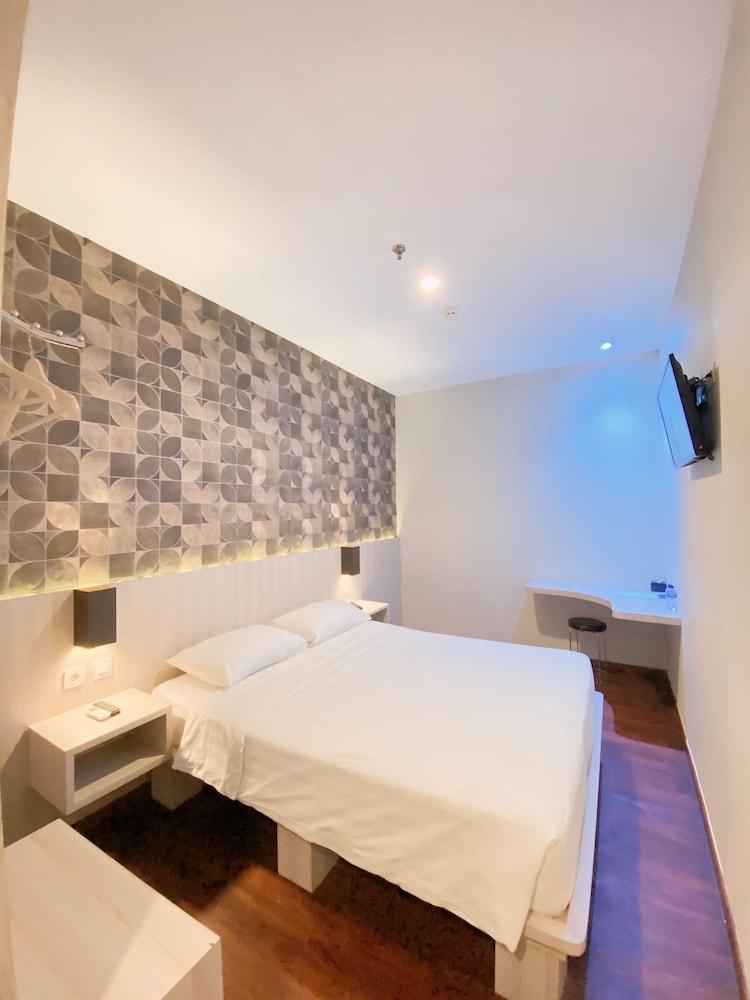 Standard Double Room - Photo 1