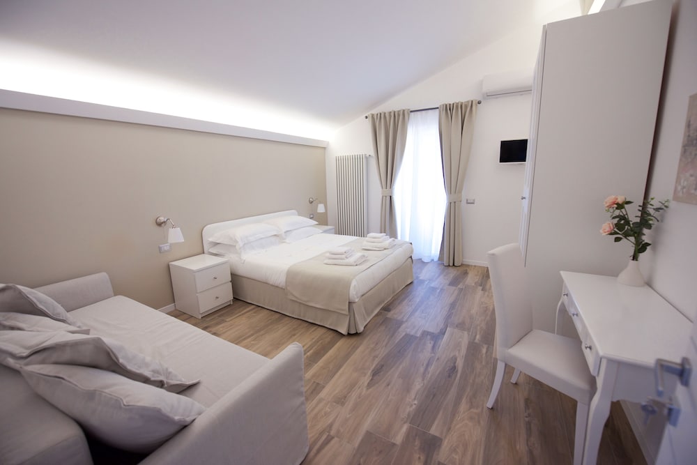 Comfort Double Room (NR 11)
