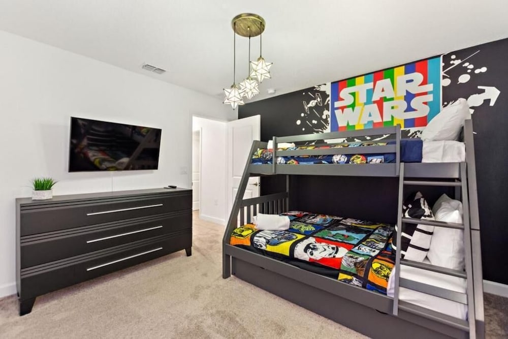 Apartment photo 1