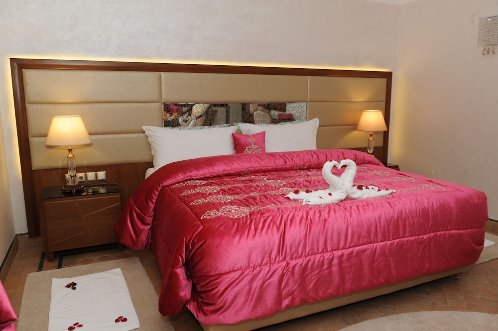 SUITE PRESTIGE - Photo 3