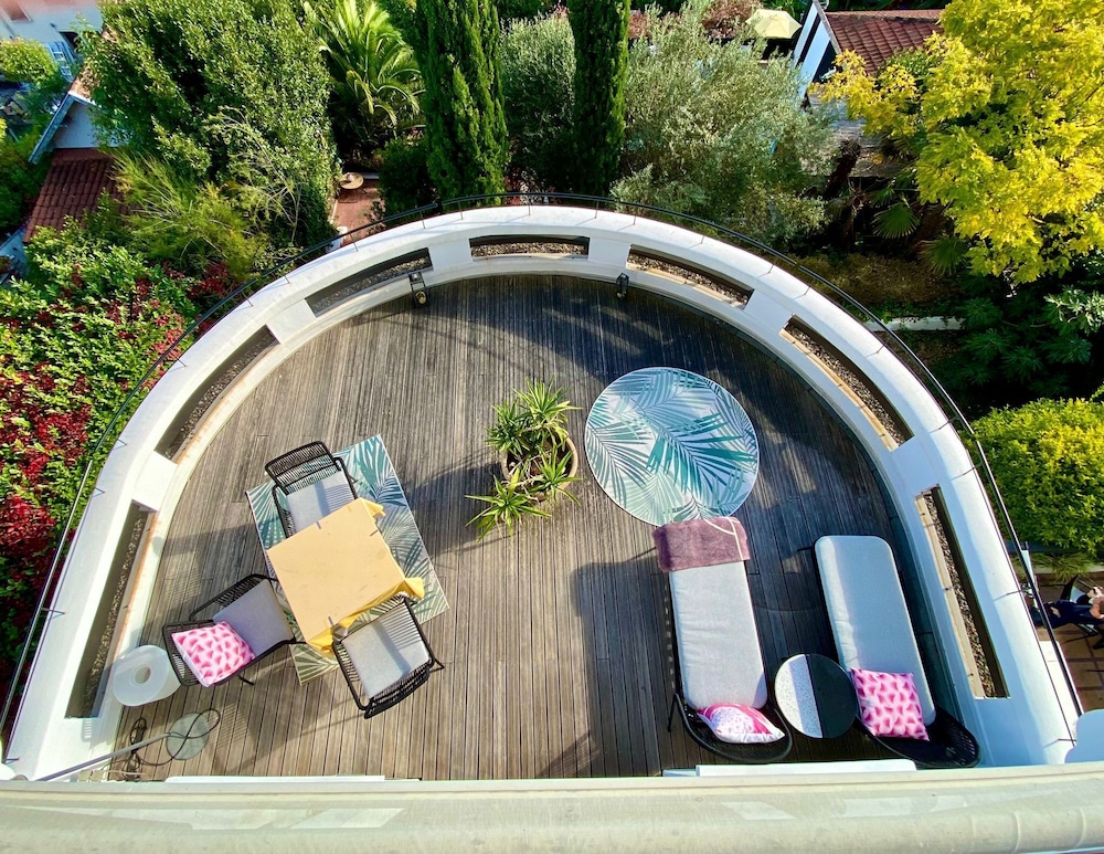Panoramic Suite, Private Bathroom, Canal View (Suite Oscar) photo 2