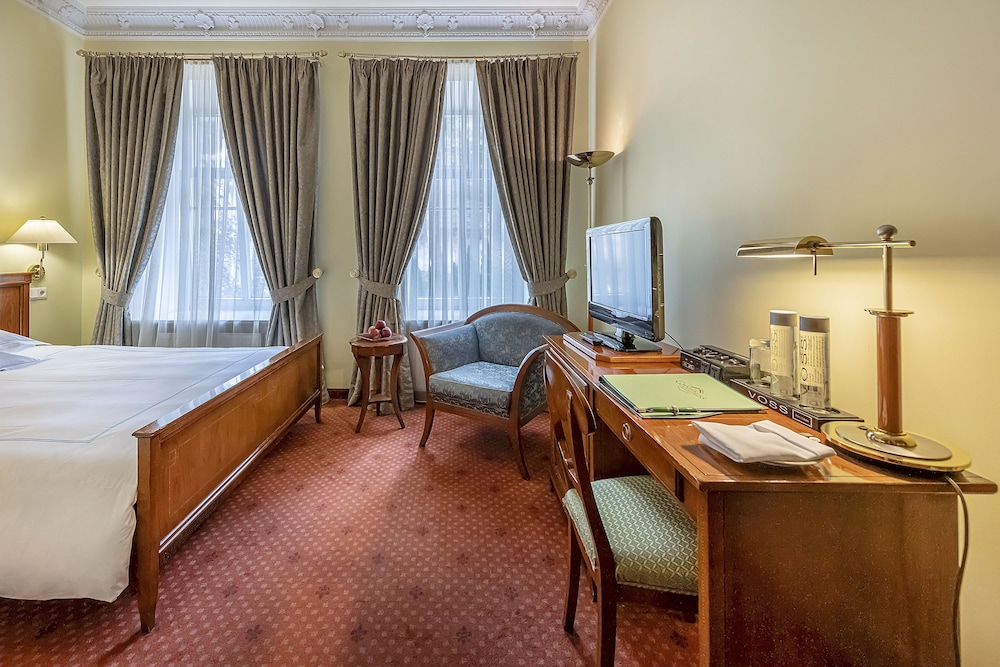 Standard Double Room photo 2