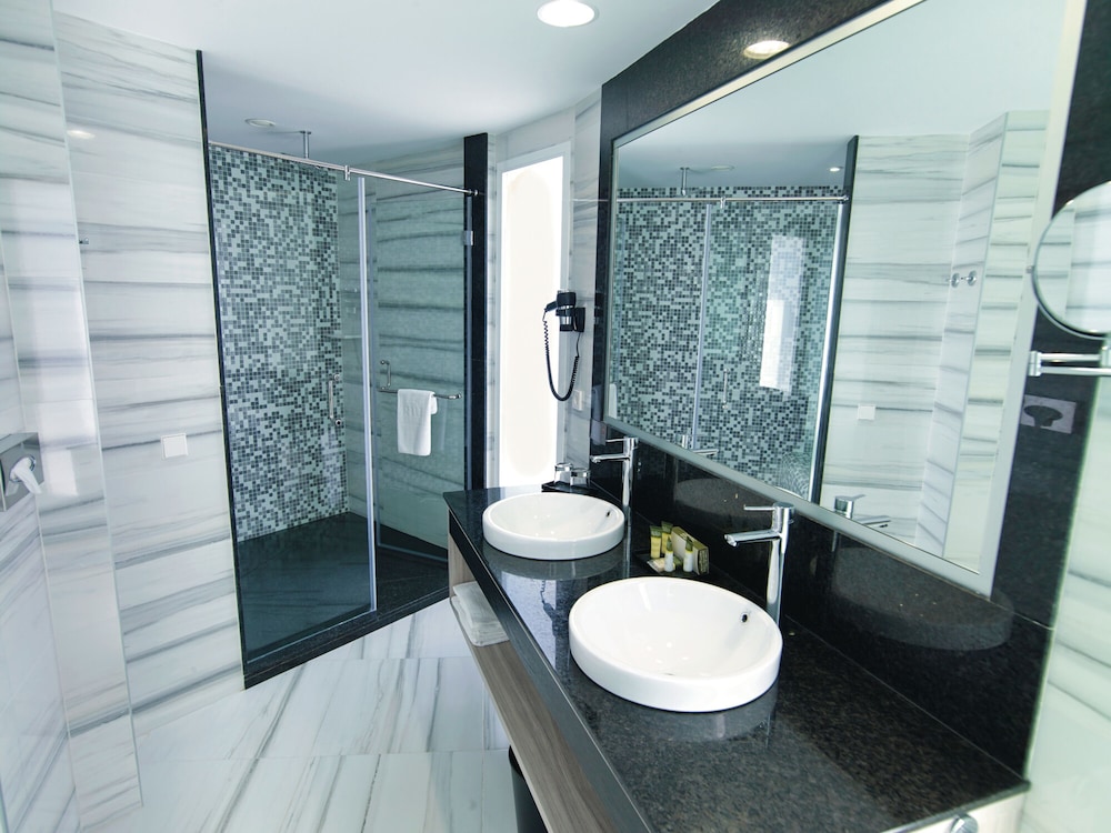 Junior Suite, Balcony photo 2