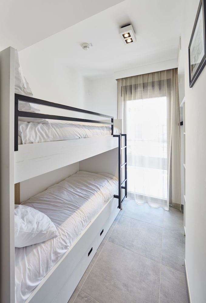 Premium Apartment, Multiple Beds, Non Smoking photo 1