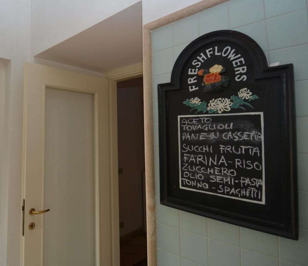 Villa photo 3
