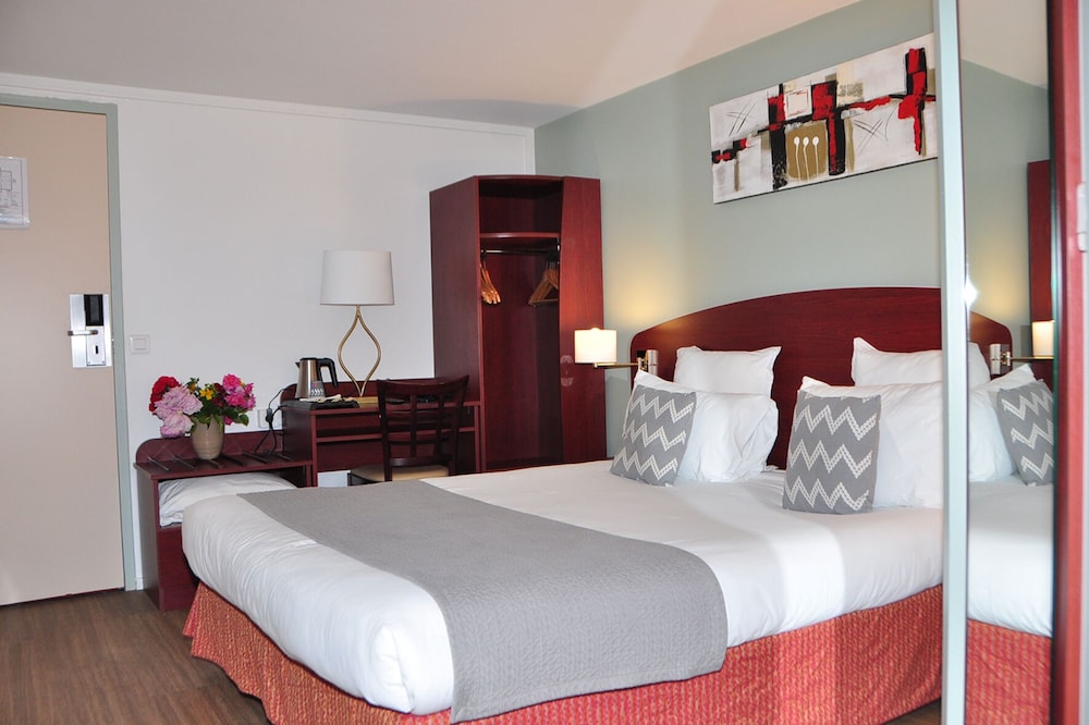 Double Room - Photo 2
