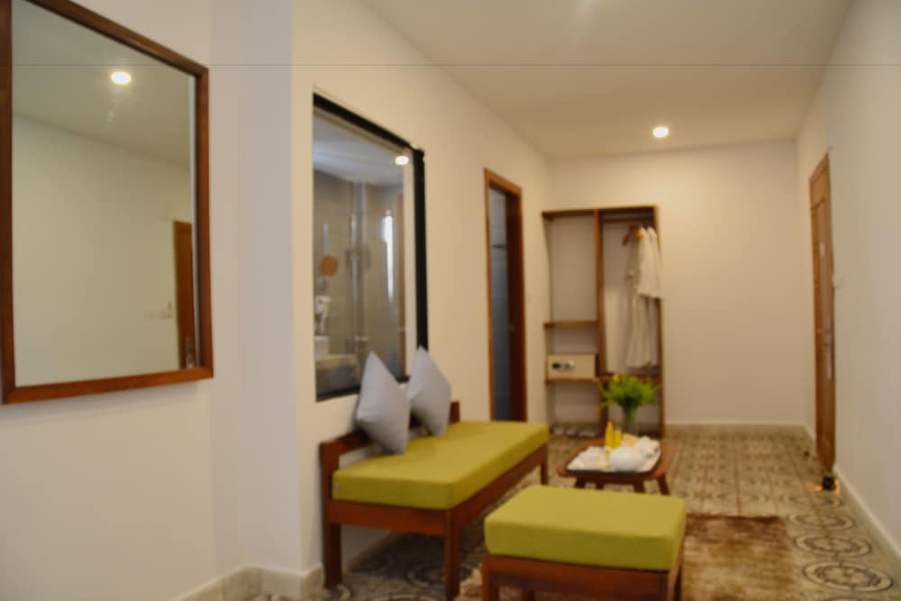 Honeymoon Room photo 1
