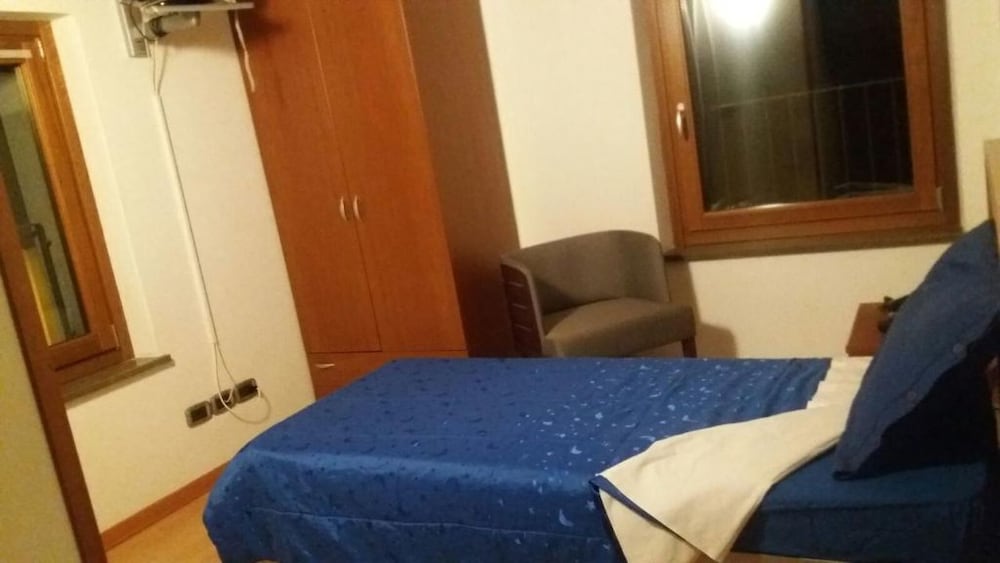 Business Twin Room photo 1