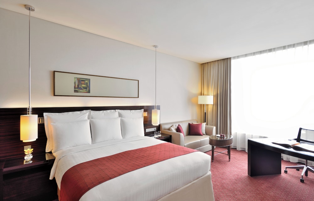Room, 1 King Bed, City View - Photo 2