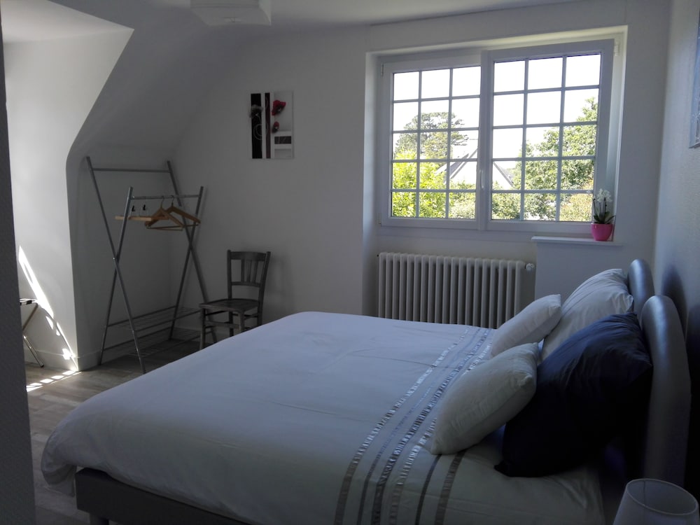Double Room, 1 King Bed photo 3
