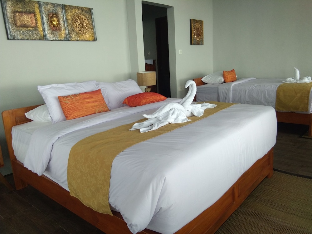 Triple Room, Sea View - Photo 1