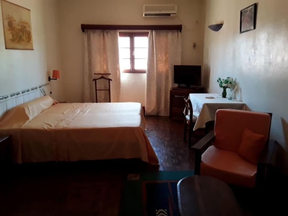 Single Room photo 3