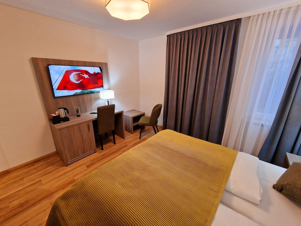 Design Double or Twin Room - Photo 14